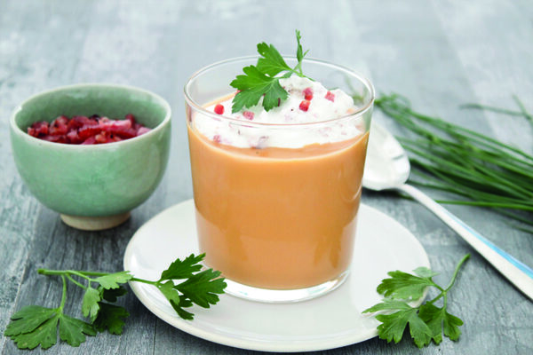 Velouté carottes potiron et sa chantilly au bacon : le bol réconfortant enrichi
