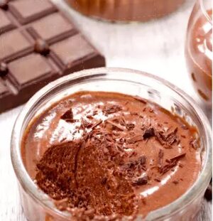 Mousse au chocolat noir enrichie : le grand classique en version nourrissante