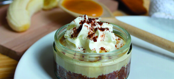 Tartelettes banane caramel sans four : le dessert gourmand sur lit de spéculoos