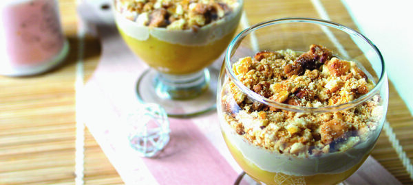 Crumble en verrine sans four : le dessert express prêt en 10 minutes