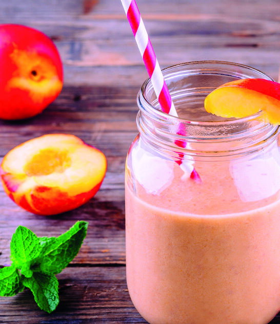 Frappé aux fruits surgelés : la collation glacée mixée en 5 minutes
