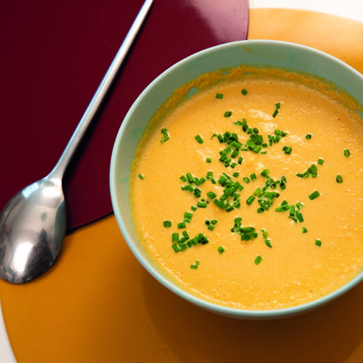 Soupe de carotte au cumin et à l'orange : le velouté doux enrichi en protéines